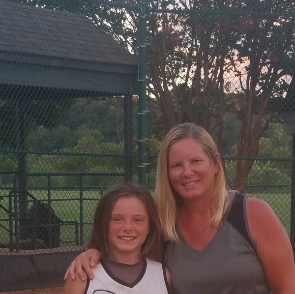 Meet your Posher, Jan - Picture 2 of 2